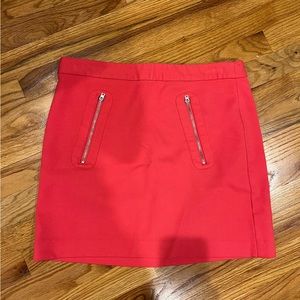 Pink Gap Size 8 mini skirt with 2 front zippers
